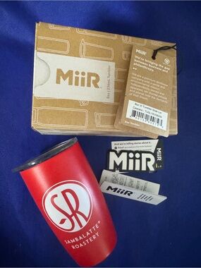 MiiR Sambaltte Roastery Red hot/cold 8oz Tumbler - NWT comes in box Super Cute🥤
